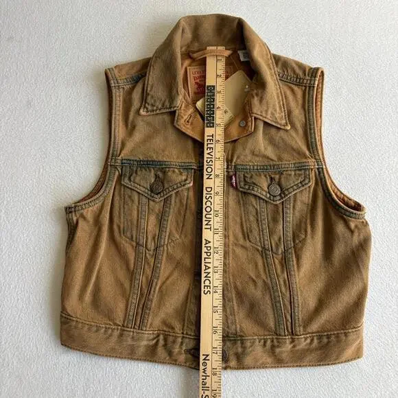 NWT Levis Womens Denim Trucker Vest Brown Garment Dye Button Front Cotton XS - Picture 6 of 8